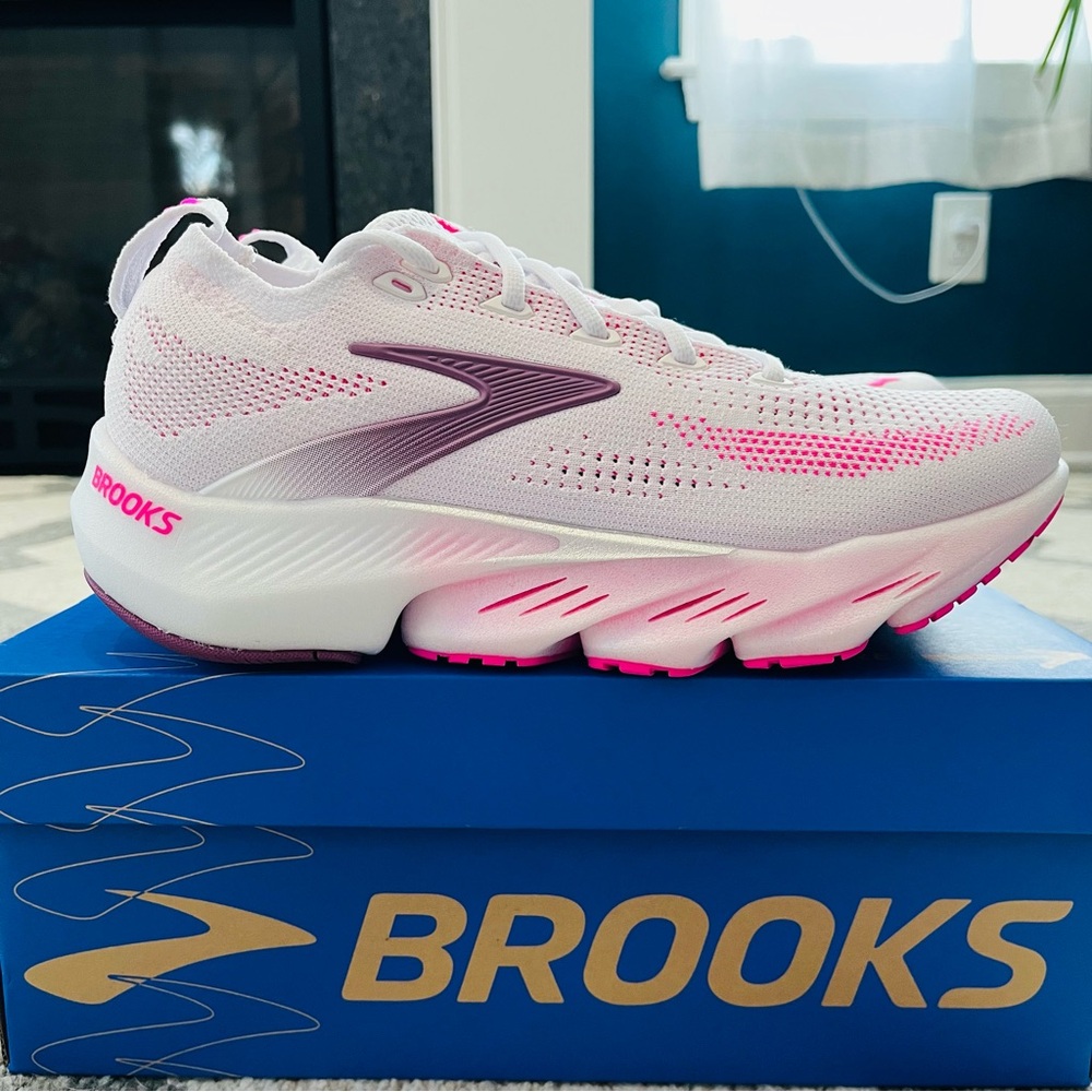 Brooks Glycerin Flex Womens White/Cyber Pink/Argyle Sneakers Shoes New